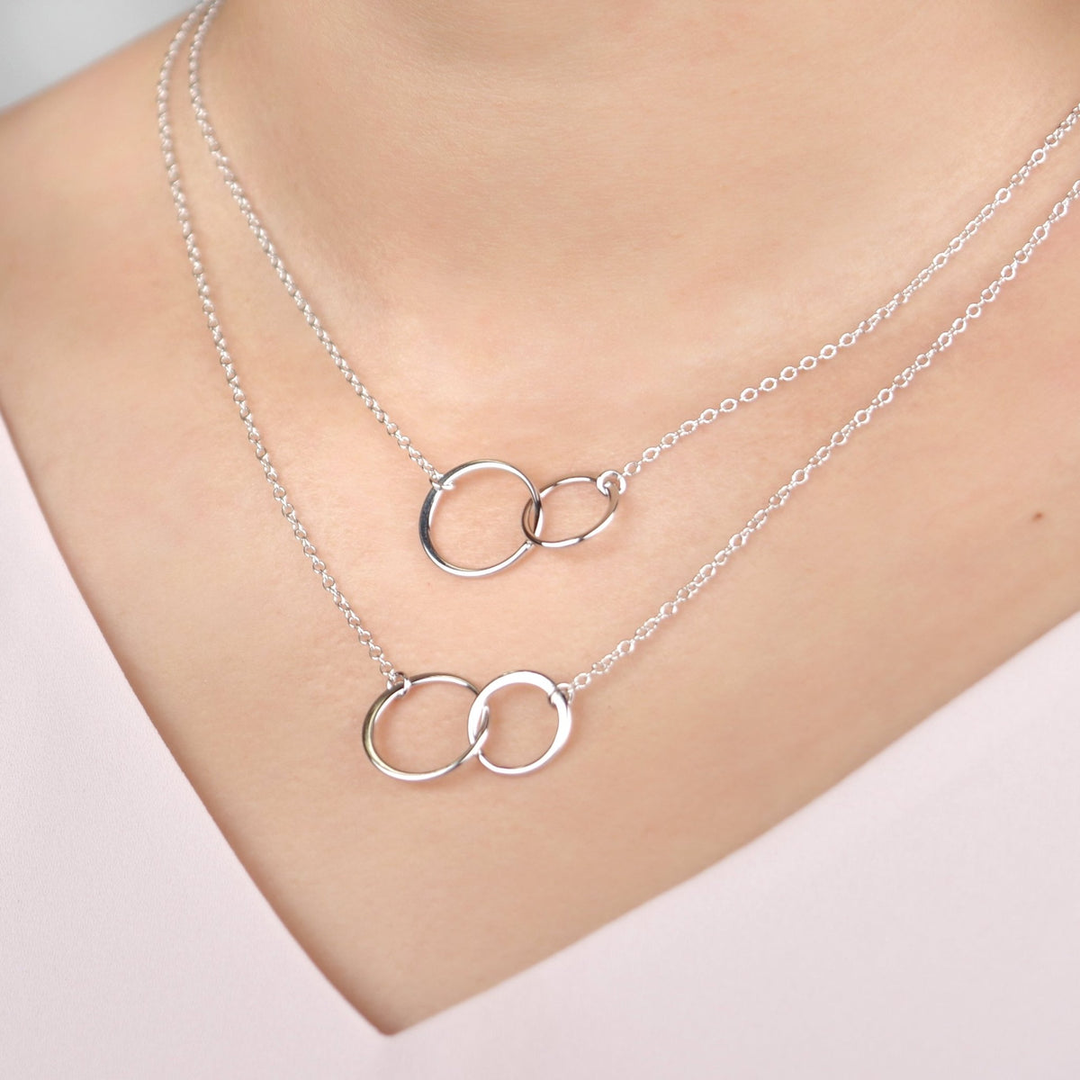 Mother &amp; Daughter Double Circles Necklace Set - Dear Ava