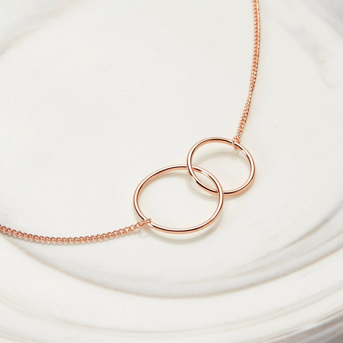 Two Interlocking Circles Necklace - Dear Ava