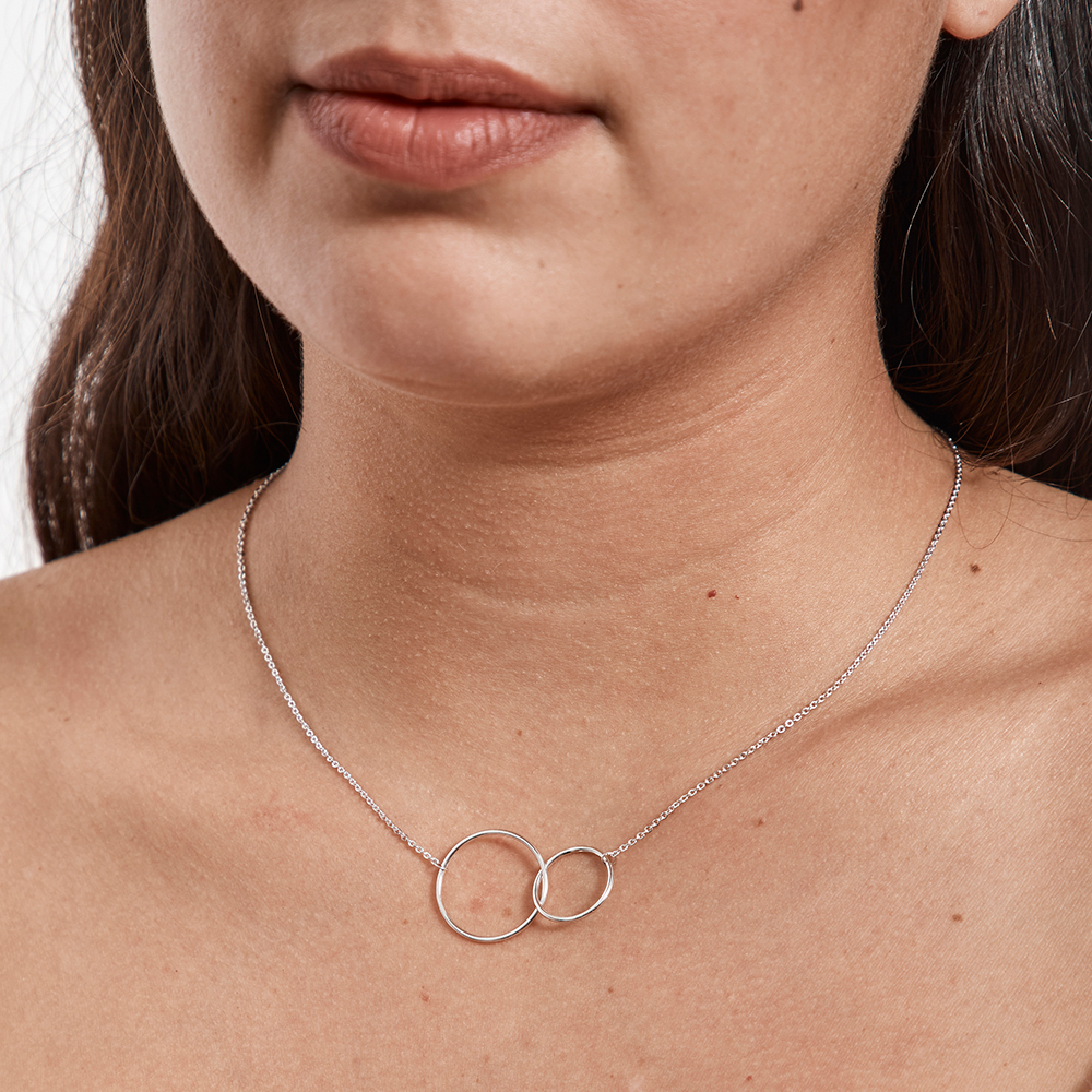 Christmas Gifts for Volunteer Appreciation Interlocking Circles Necklace