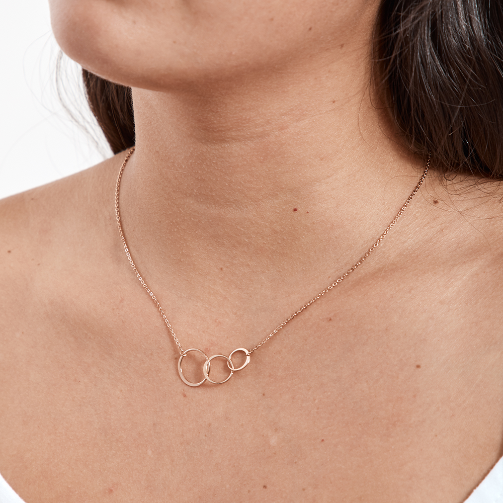 Buy Golden Necklaces & Pendants for Women by VEMBLEY Online | Ajio.com