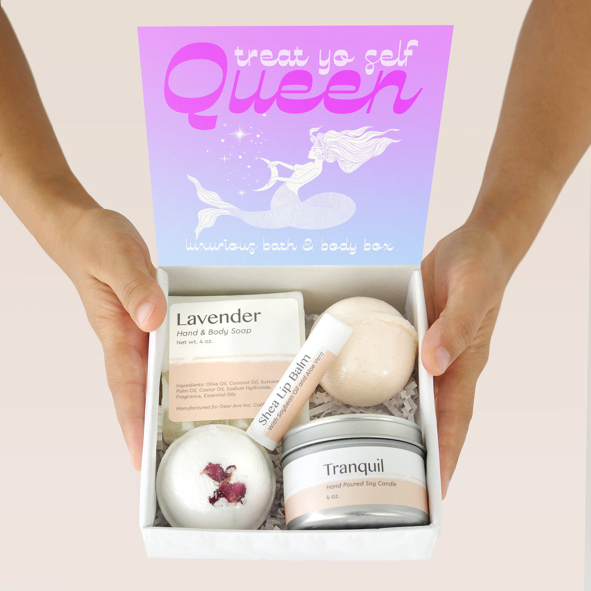Queen Pearl Necklace Gift Box Set